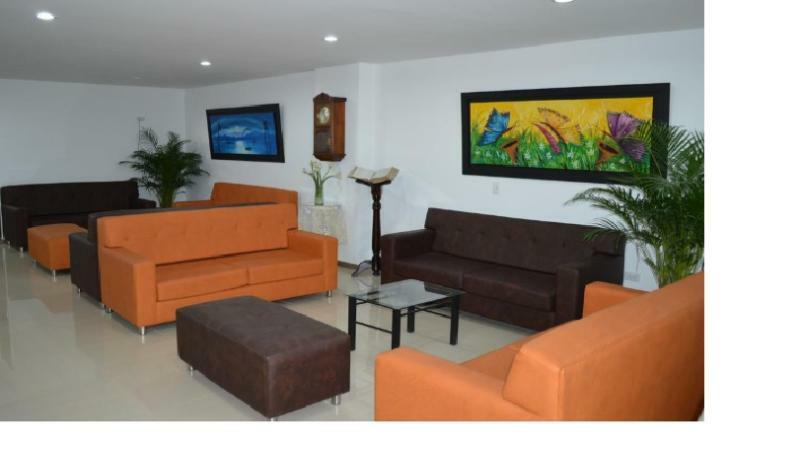 Ayenda 1501 Metropolitana Plaza Hotel Bucaramanga Exterior photo